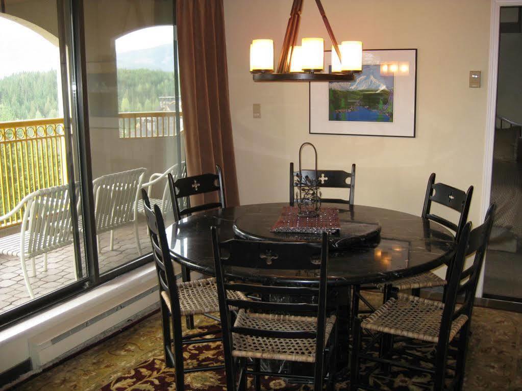 The Marquise Apartment Whistler Exterior foto